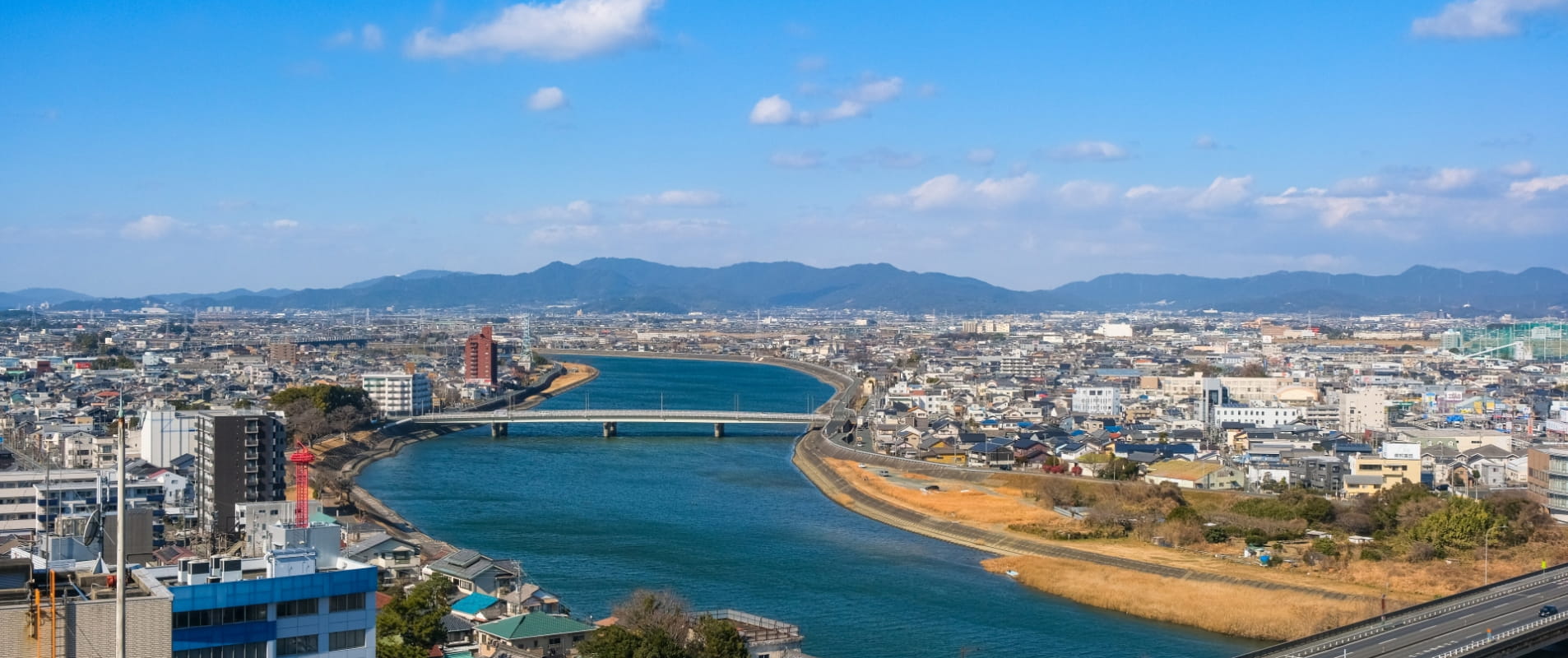 町